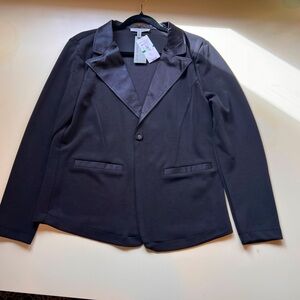 NWT soft black tuxedo style ladies sweater jacket cardigan